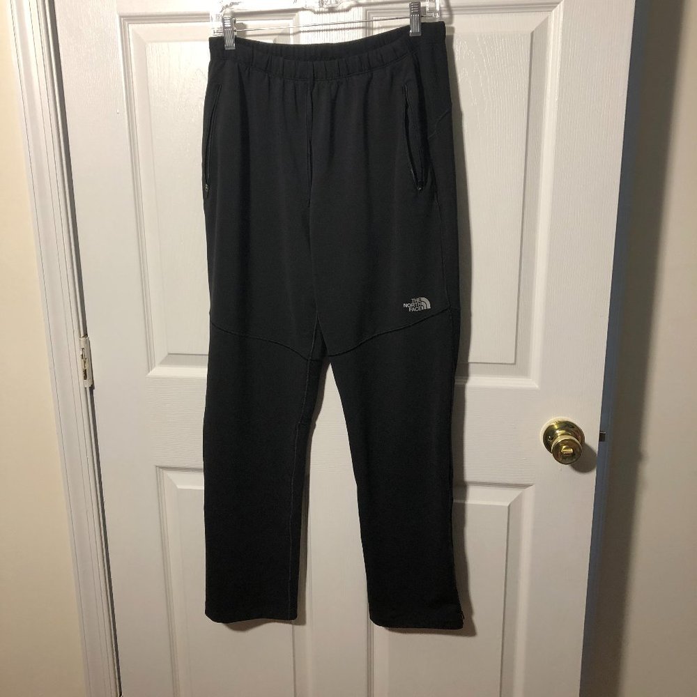 North Face black men black jogger pants, M